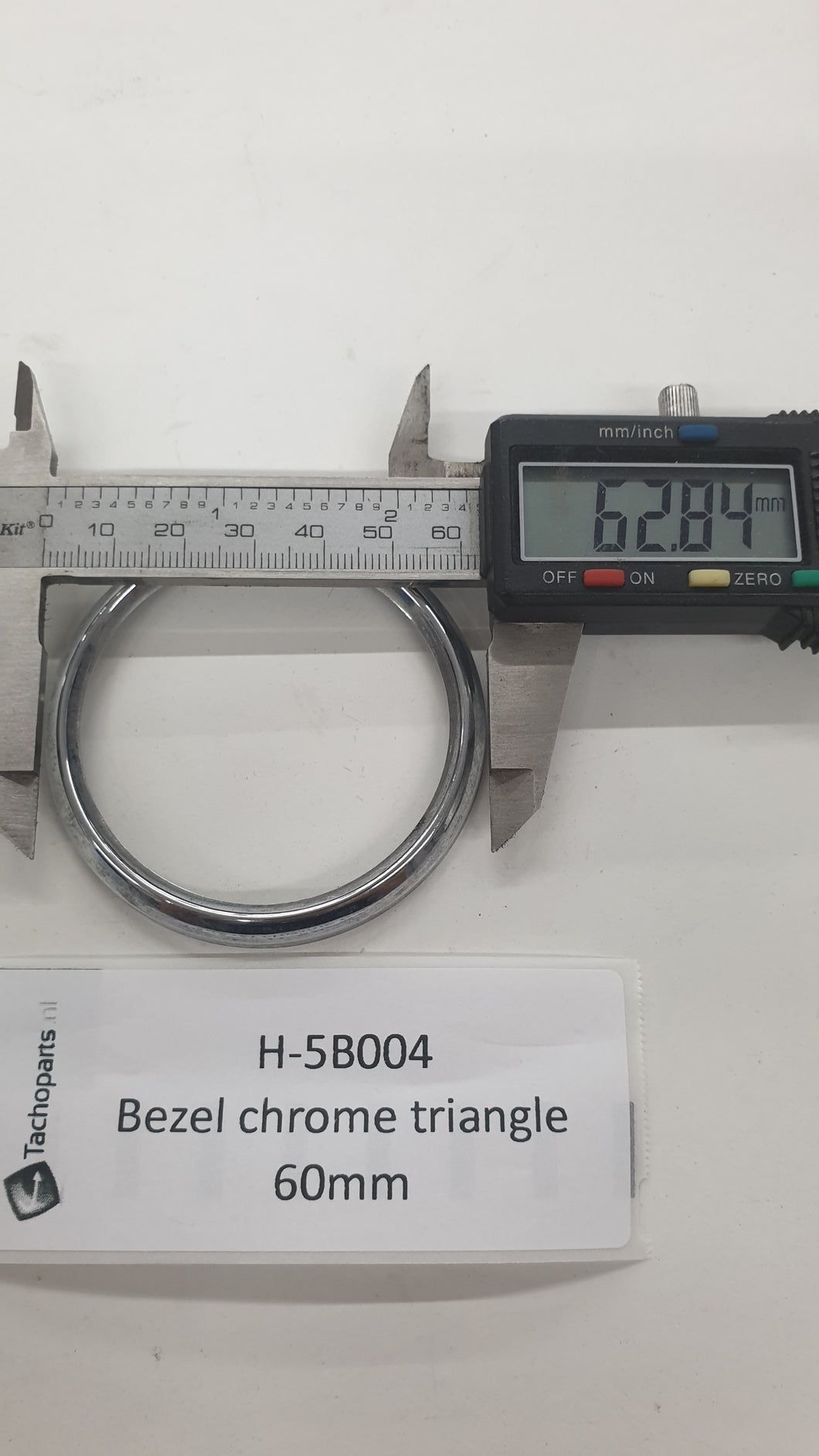 H-5B004 Bezel 60mm chrome traingle