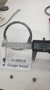 H-5B019 gauge bezel